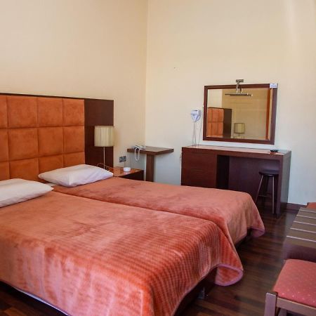 Hotel Lefkadi Lefkandí Kültér fotó